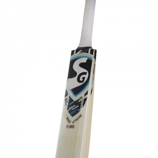 SG RSD Xtreme® Traditionally Shaped English Willow grade 6 Cricket Bat